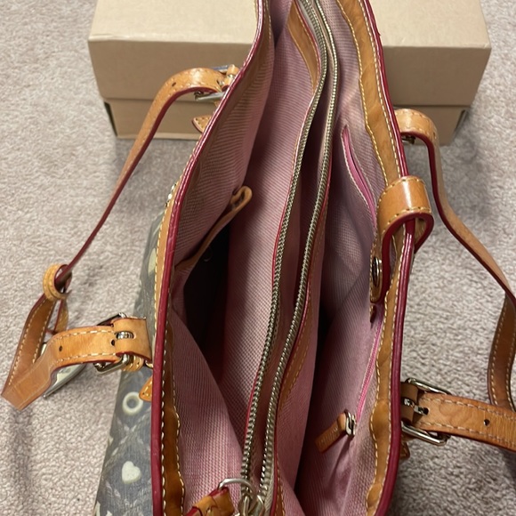 Dooney & Bourke tote - Picture 2 of 2
